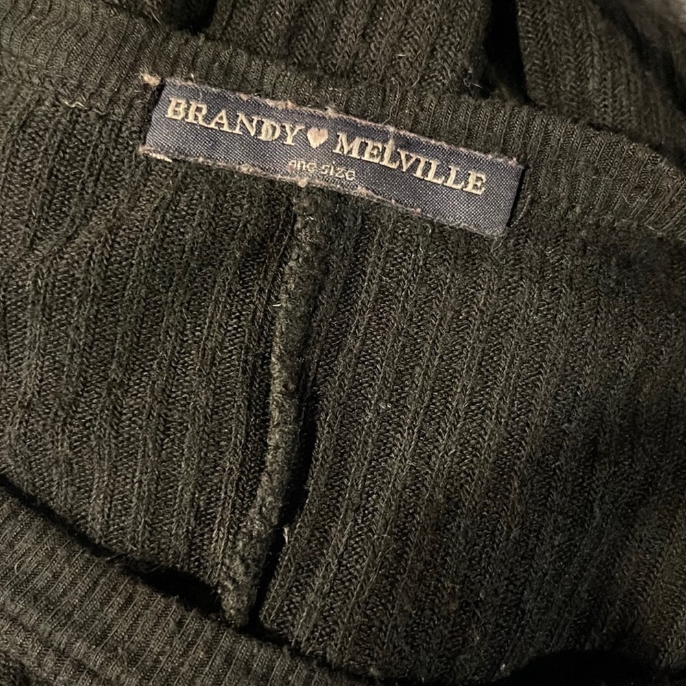 Brandy Melville Ribbed Knit Tank Top One Size - Picture 2 of 3